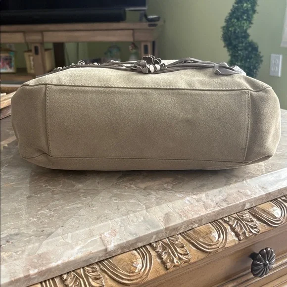 Valentino Floral Embellished suede Bag - Picture 4 of 13